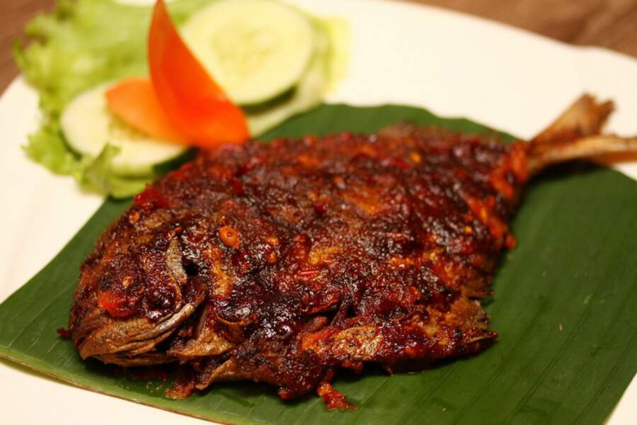 Ikan Bakar khas makassar