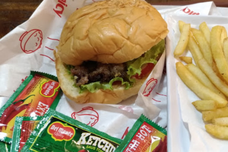 Burger Kamboh (sumber: Google)