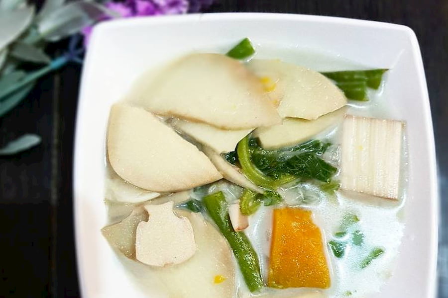 sayur umbut kelapa
