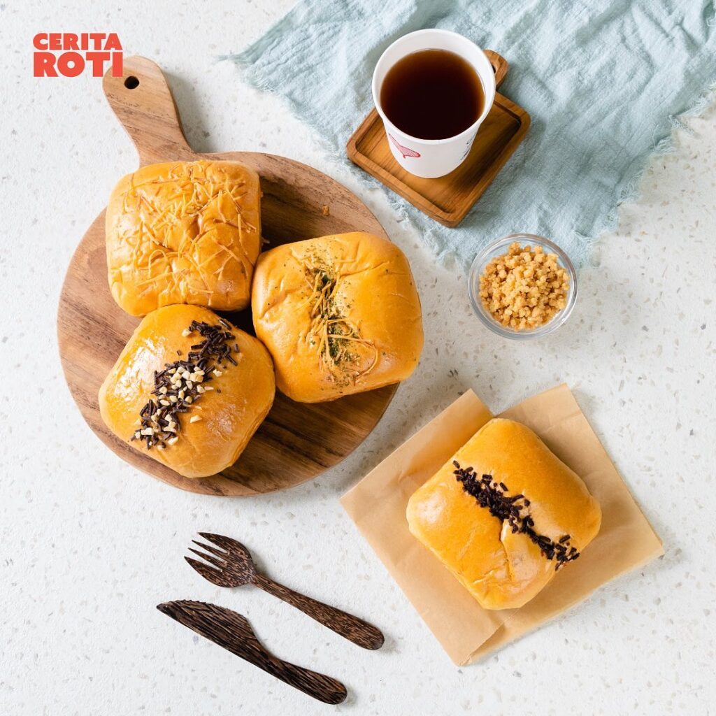Daftar Menu Roti Kopi Kenangan (sumber: @ceritaroti.id on Instagram)