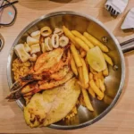 Yuk Cobain Seafood Platter di Fish Streat (@thedailyfoodlovers on Instagram)