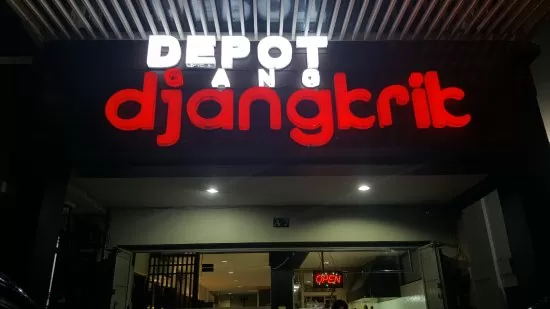 Depot Gang Djangkrik (sumber - TripAdvisor)