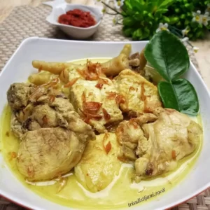 Opor Ayam Tahu Bumbu Kuning